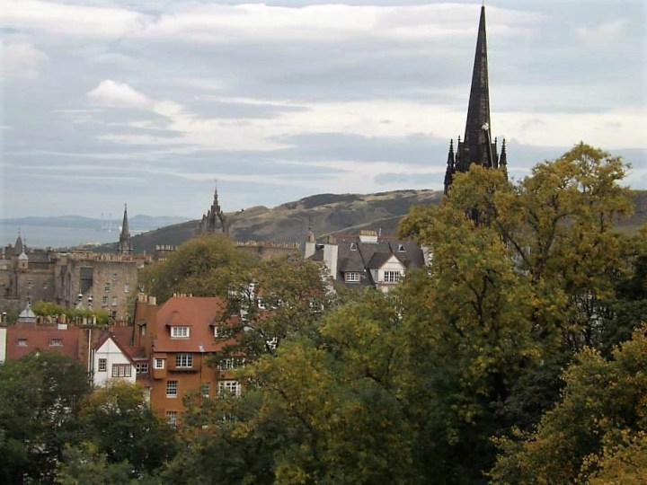edinburgh-view
